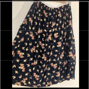 Navy floral midi skirt Vintage